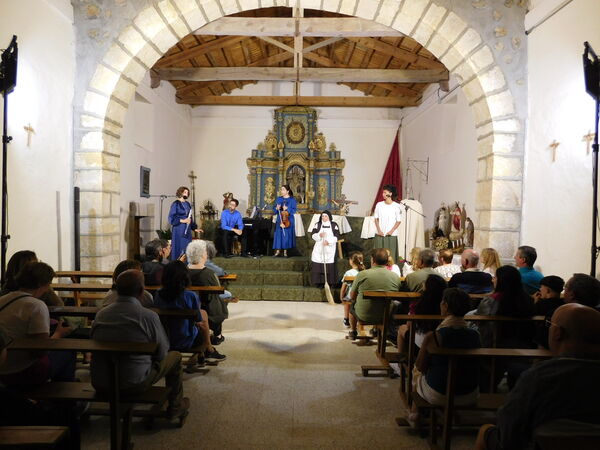En la iglesia de Nuestra Señora de la Asunción de Carpio-Bernardo