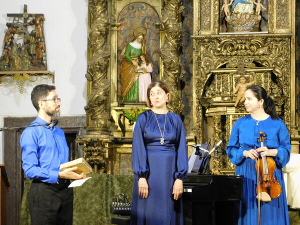En la iglesia de Nuestra Señora de la Zarza de Galinduste