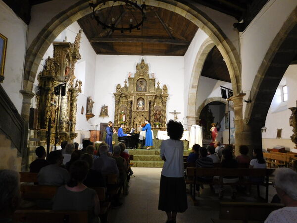 En la iglesia de Nuestra Señora de la Zarza de Galinduste