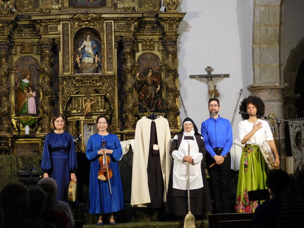 En la iglesia de Nuestra Señora de la Zarza de Galinduste