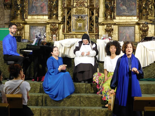 En la iglesia de Nuestra Señora del Peral de Bogajo