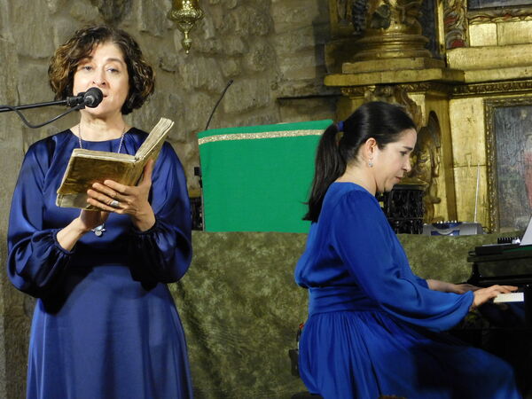 En la iglesia de Nuestra Señora del Peral de Bogajo