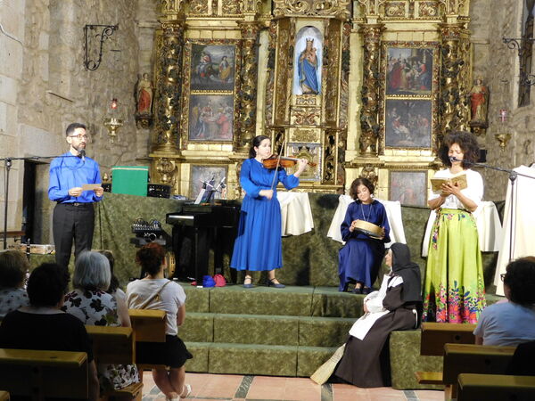 En la iglesia de Nuestra Señora del Peral de Bogajo