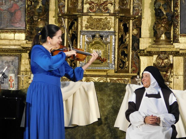 En la iglesia de Nuestra Señora del Peral de Bogajo