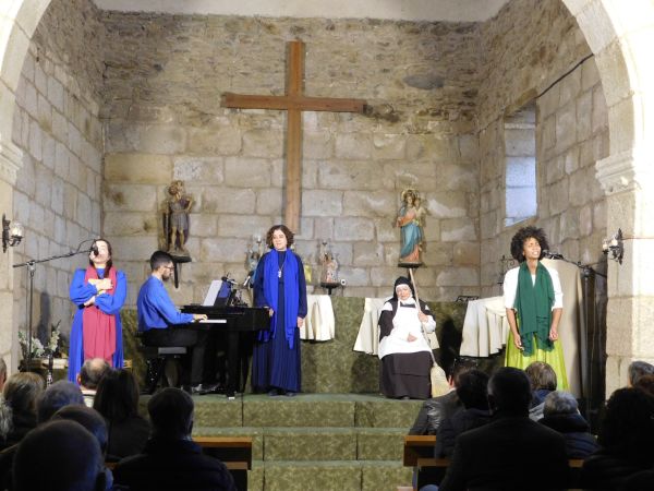 En la iglesia de San Cristóbal de Sanchón de la Ribera.