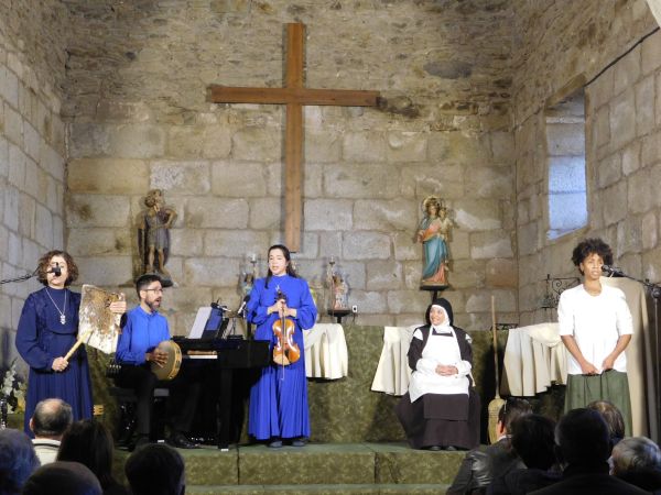 En la iglesia de San Cristóbal de Sanchón de la Ribera.