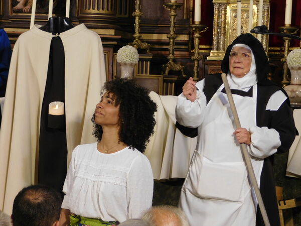 En la iglesia de San Juan de la Cruz en Alba de Tormes