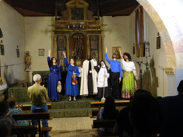 En la iglesia de San Miguel de Sanchón de la Sagrada