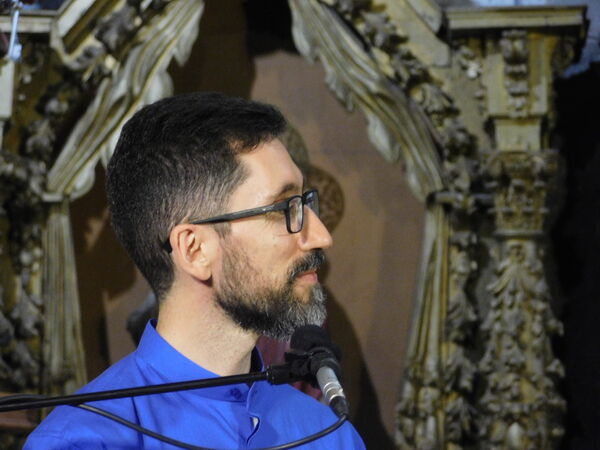 En la iglesia de San Pedro Apóstol de Larrodrigo
