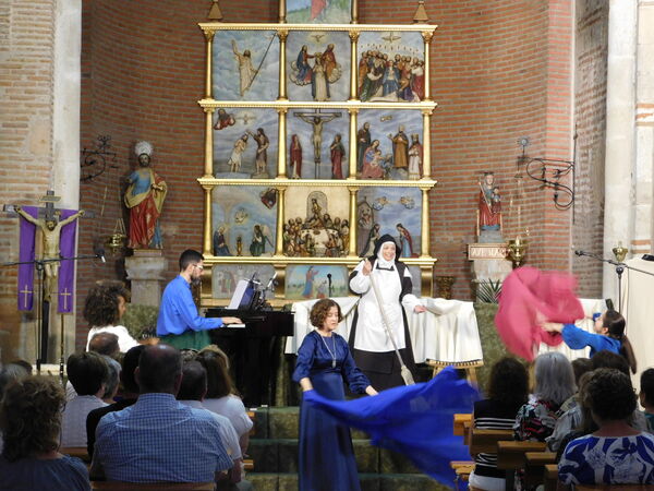 En la iglesia de San Pedro Apóstol de Paradinas de San Juan