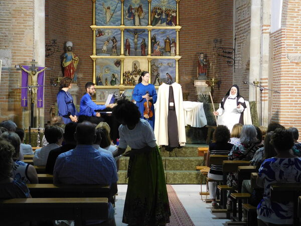 En la iglesia de San Pedro Apóstol de Paradinas de San Juan