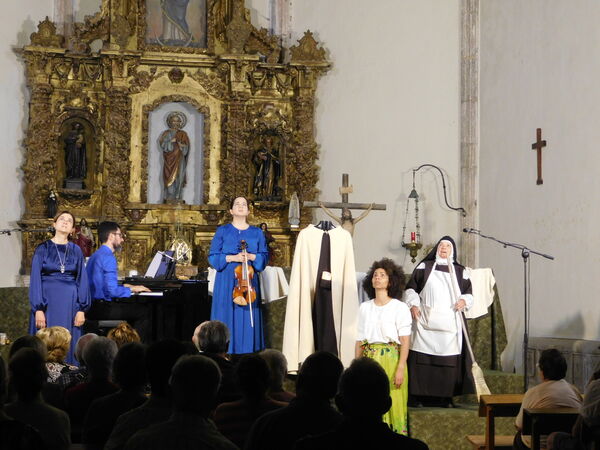 En la iglesia de San Pedro de Endrinal