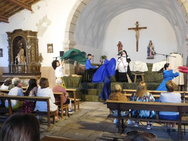 En la iglesia de San Vicente de Villaseco de los Gamitos