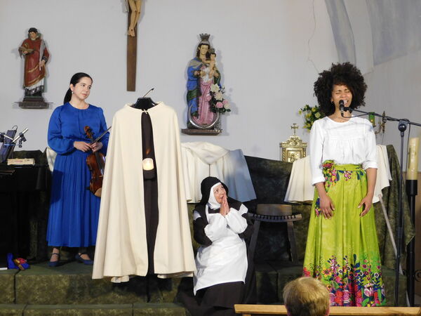 En la iglesia de San Vicente de Villaseco de los Gamitos