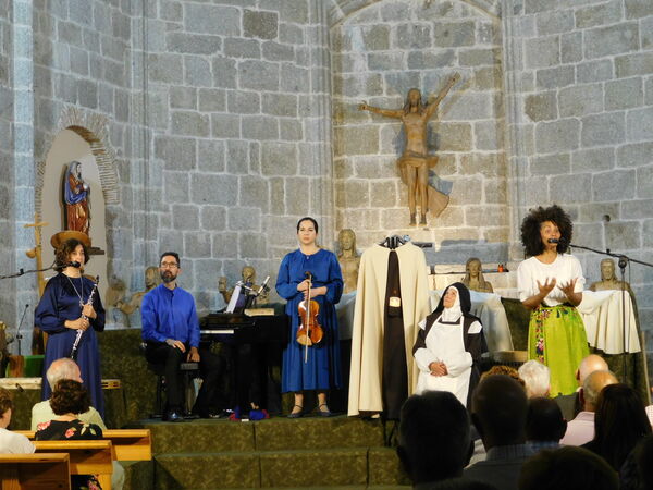 En la iglesia de Santa María la Blanca de Fuenterroble de Salvatierra