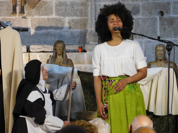 En la iglesia de Santa María la Blanca de Fuenterroble de Salvatierra