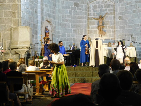 En la iglesia de Santa María la Blanca de Fuenterroble de Salvatierra