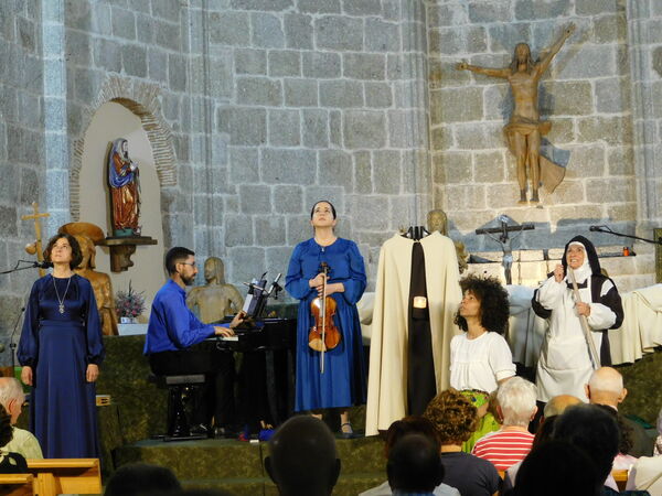 En la iglesia de Santa María la Blanca de Fuenterroble de Salvatierra