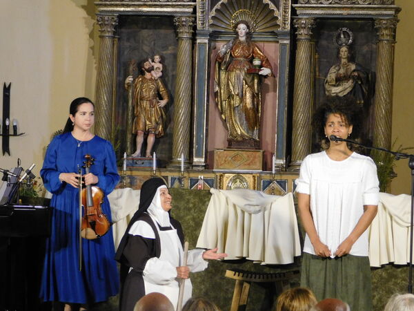 En la iglesia de Santa María Magdalena de El Tejado