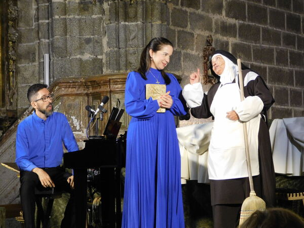 En la iglesia de Santiago en Santiago de la Puebla