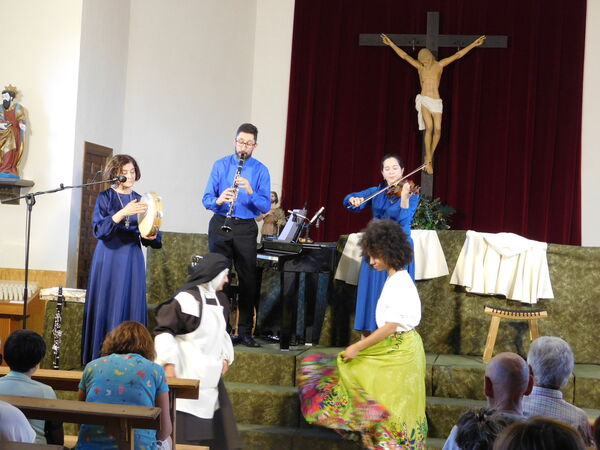 En la iglesia de Santo Tomás Apóstol de Berrocal de Huebra