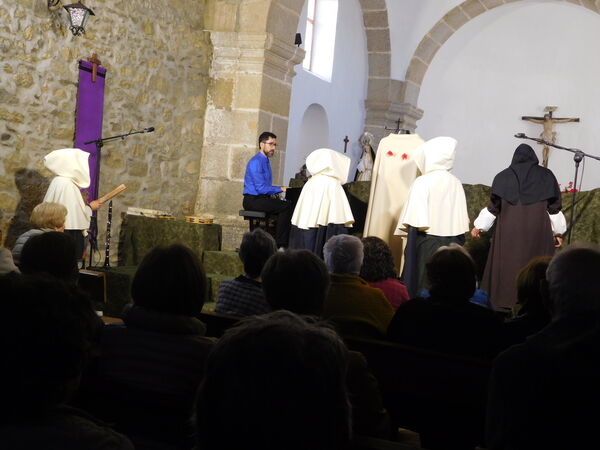 ERMITA DEL SANTO CRISTO EN FUENTEGUINALDO