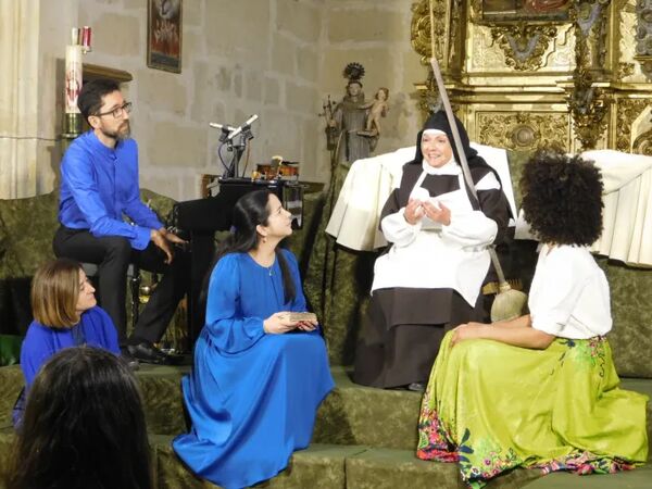 Ovación en San Cristóbal de la Cuesta para 'Juan, el espíritu del amor'
