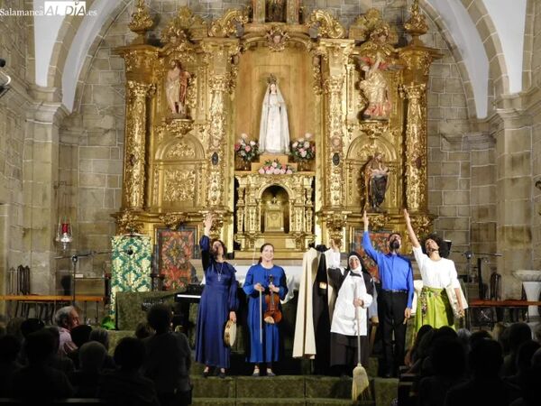 El mejor final para las fiestas de Santiago en Sobradillo: una iglesia llena de cultura