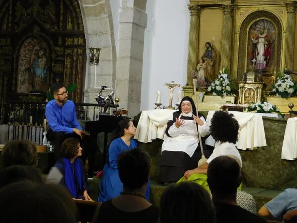 Ituero de Azaba acoge la representación de 'San Juan de la Cruz' y rinde homenaje a Jesús Rodríguez